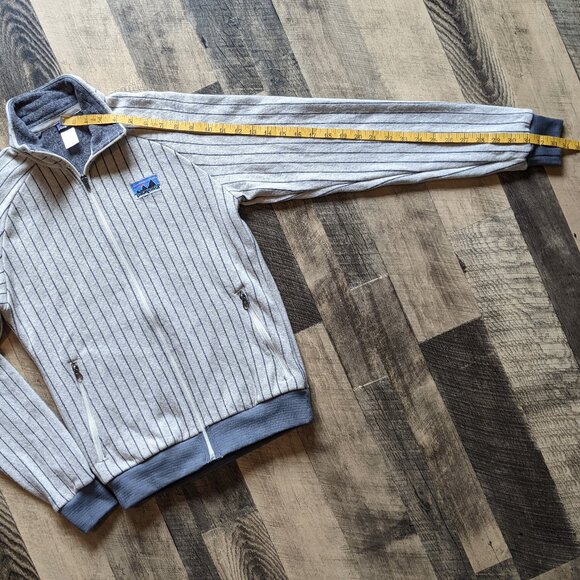 Patagonia Gray Bomber Jacket - Picture 6 of 7